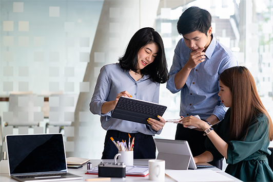 Working at Hana Bank